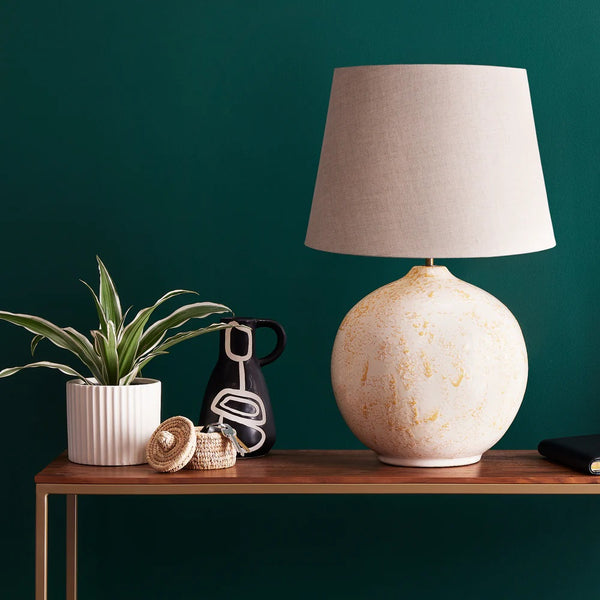 Ceramic lamp with linen shade